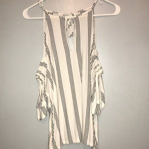 American eagle soft and sexy blouse, size medium, good condition